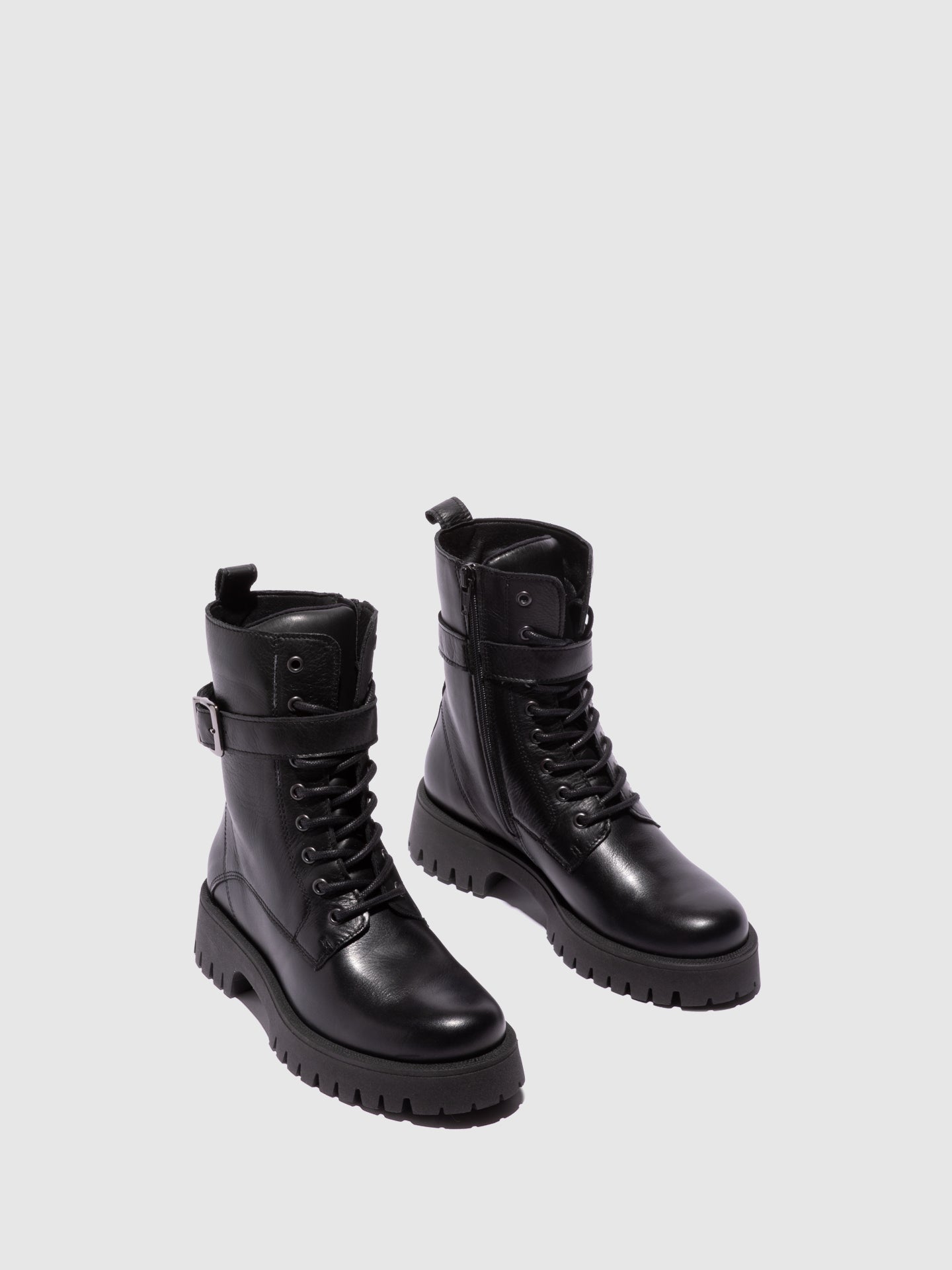 Foreva Botins com Atacadores em Preto