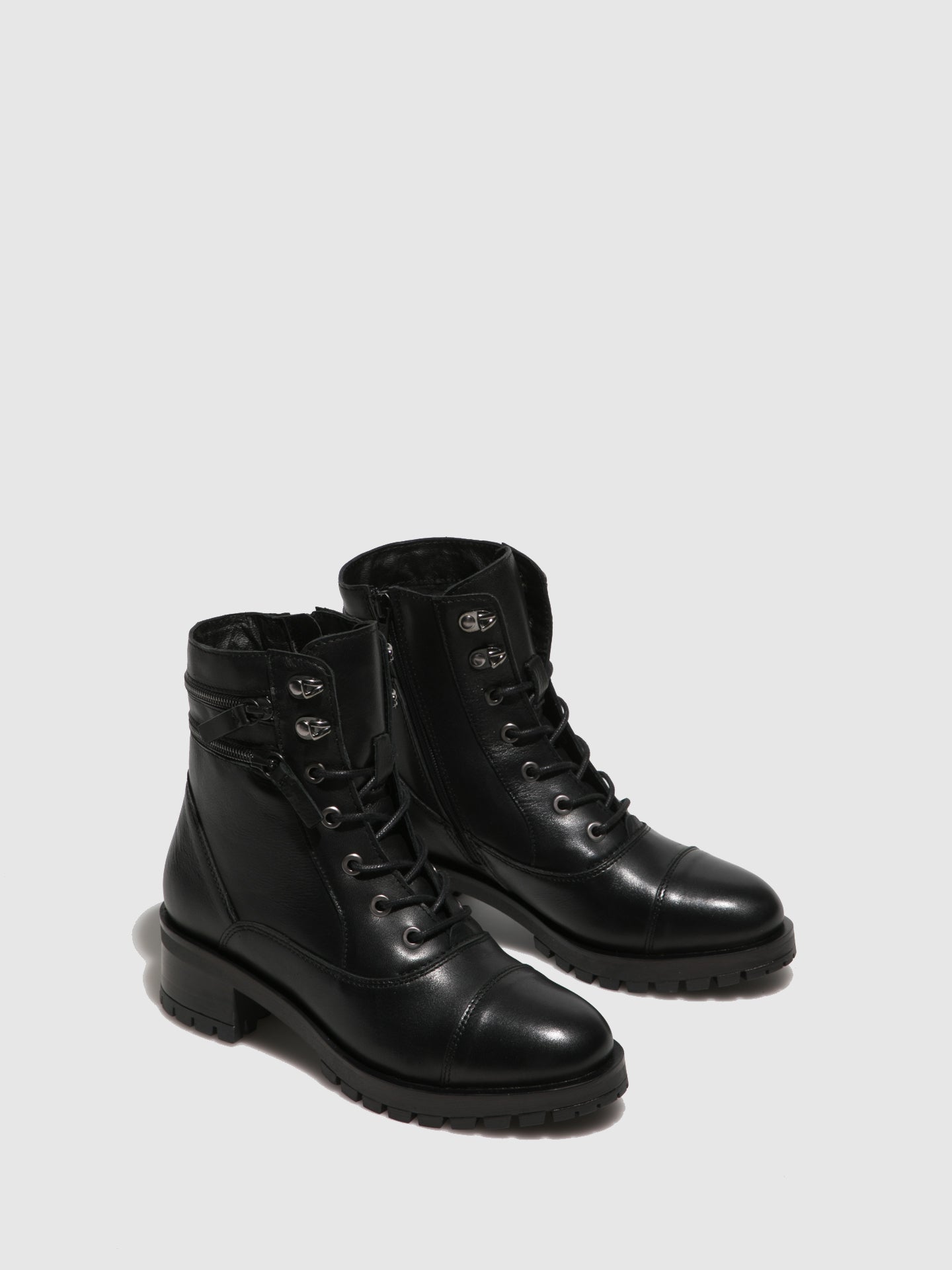 Foreva Botins com Atacadores em Preto