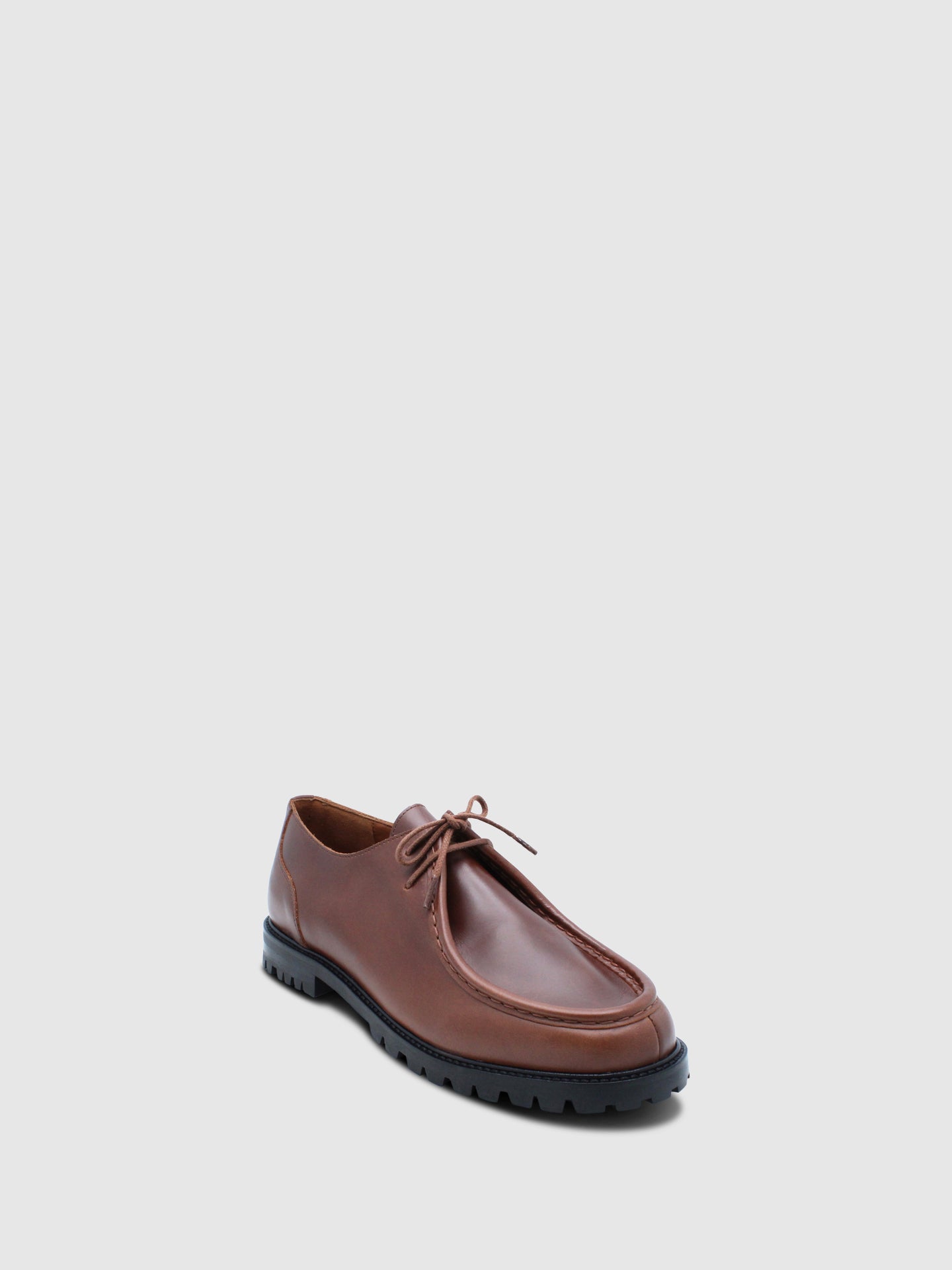 JJ Heitor Loafers Clássicos em Camel