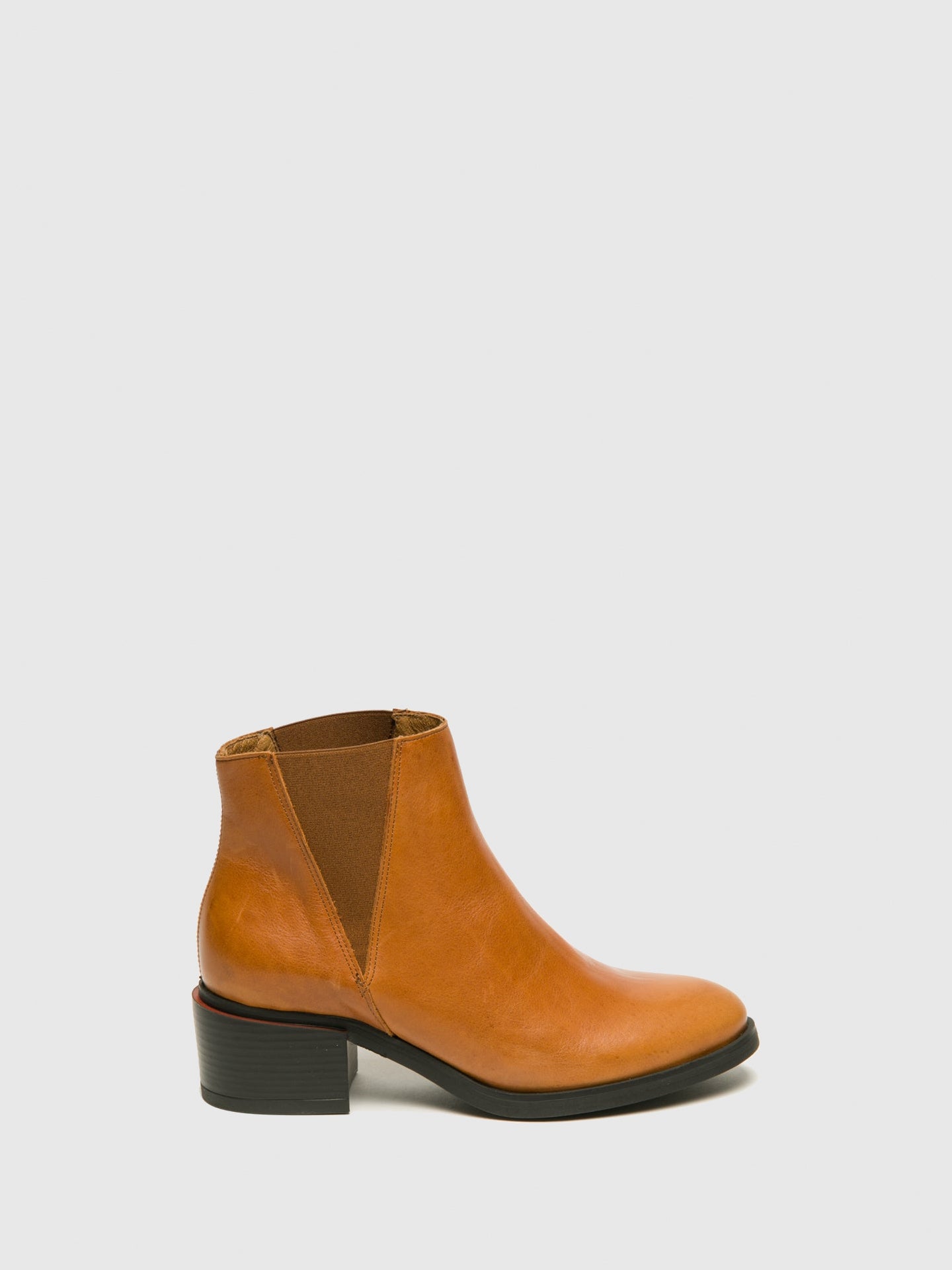 Clay's Botins com Ponta Redonda em Camel