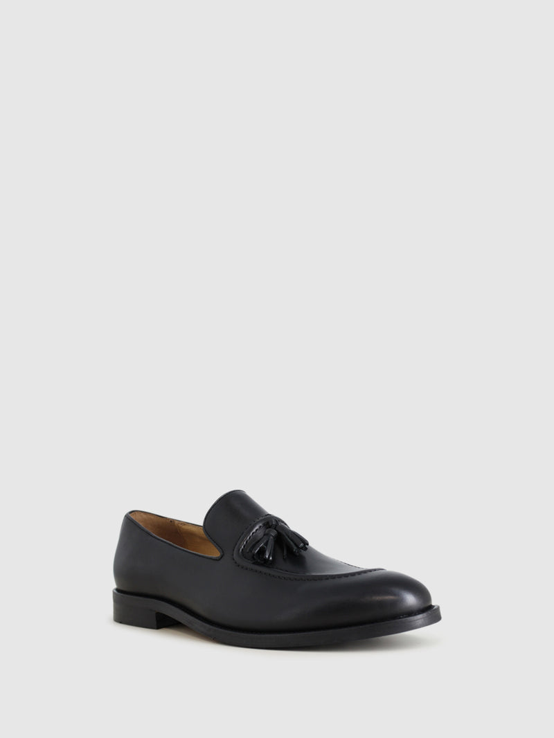 Foreva Loafers com Ponta Redonda em Preto