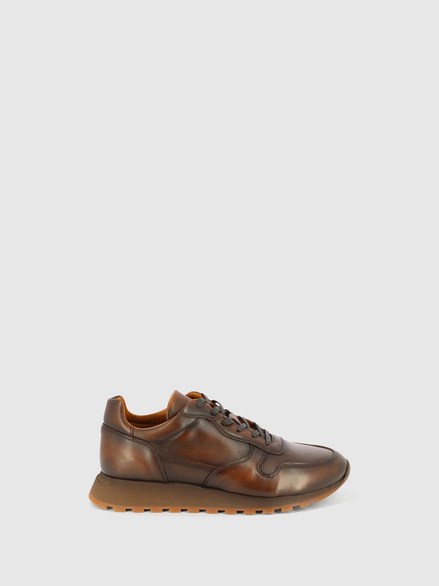 Foreva Sapatos com Atacadores em Castanho