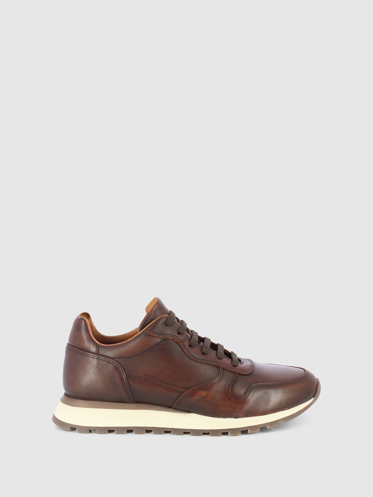Foreva Sapatos com Atacadores em Castanho