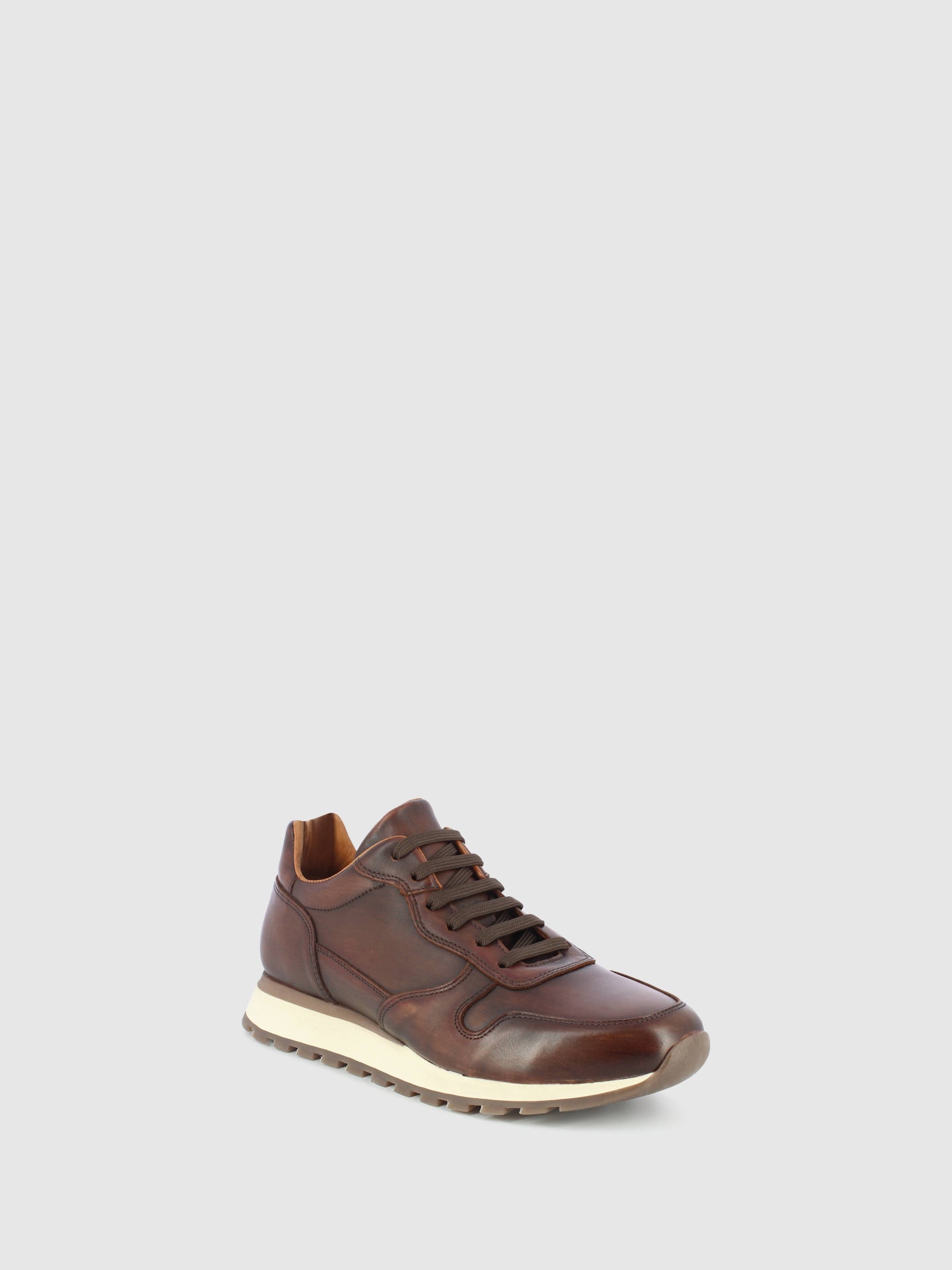 Foreva Sapatos com Atacadores em Castanho