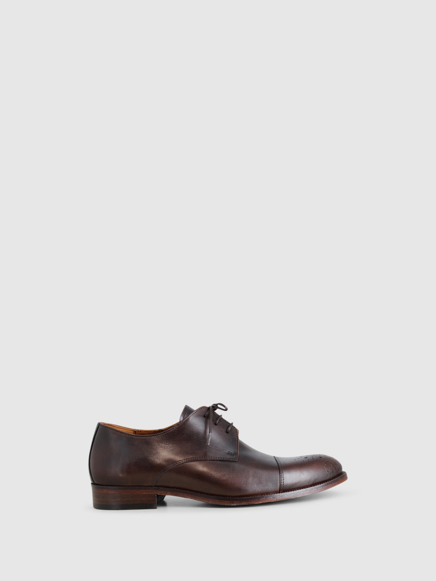 Foreva Sapatos com Atacadores em Castanho
