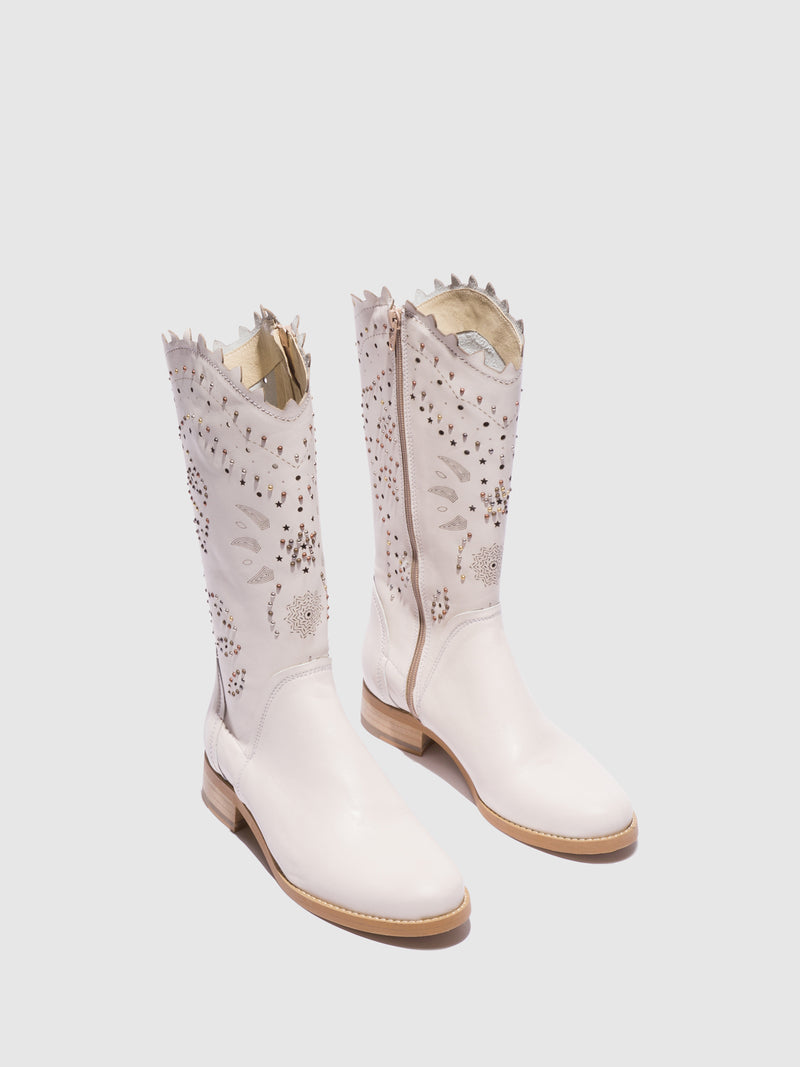Foreva Botas com Ponta Redonda em Branco Cru