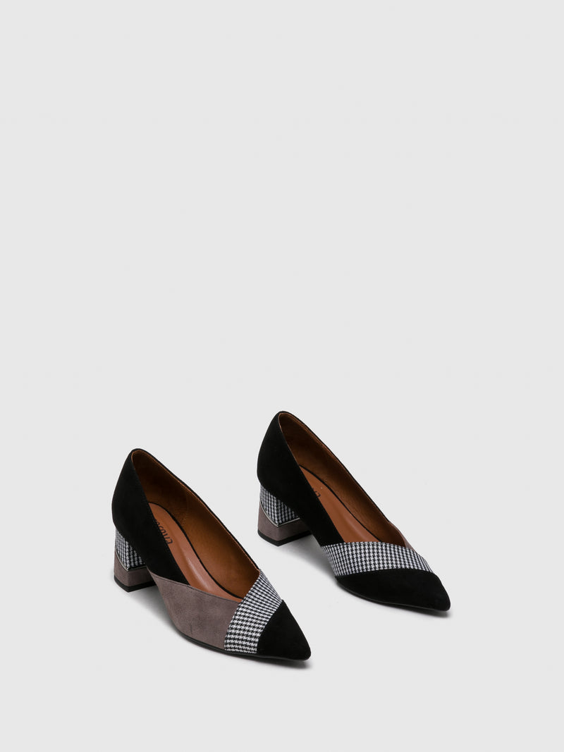 Foreva Sapatos Pontiagudos em Preto
