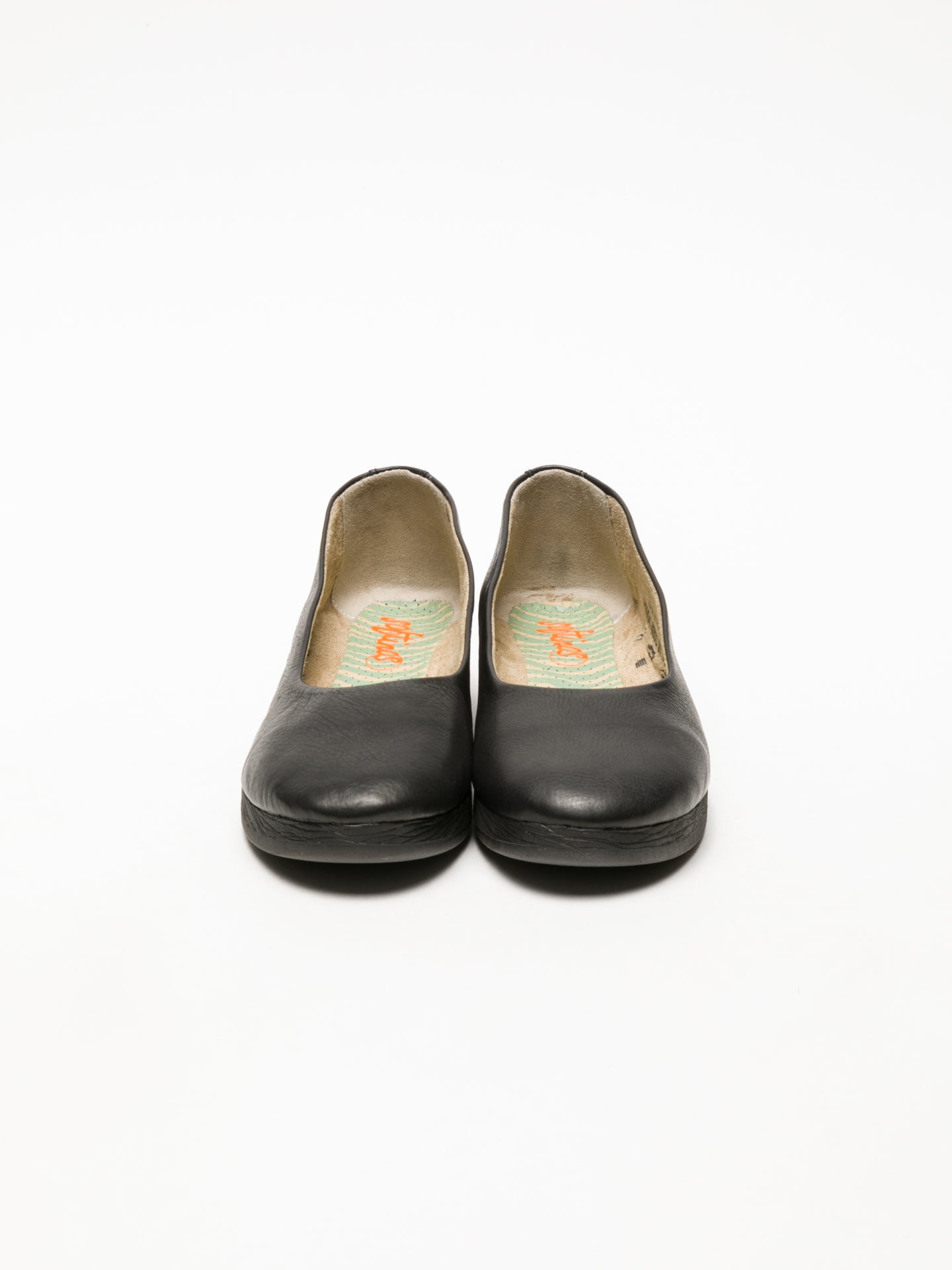Softinos Sapatos com Cunha em Preto