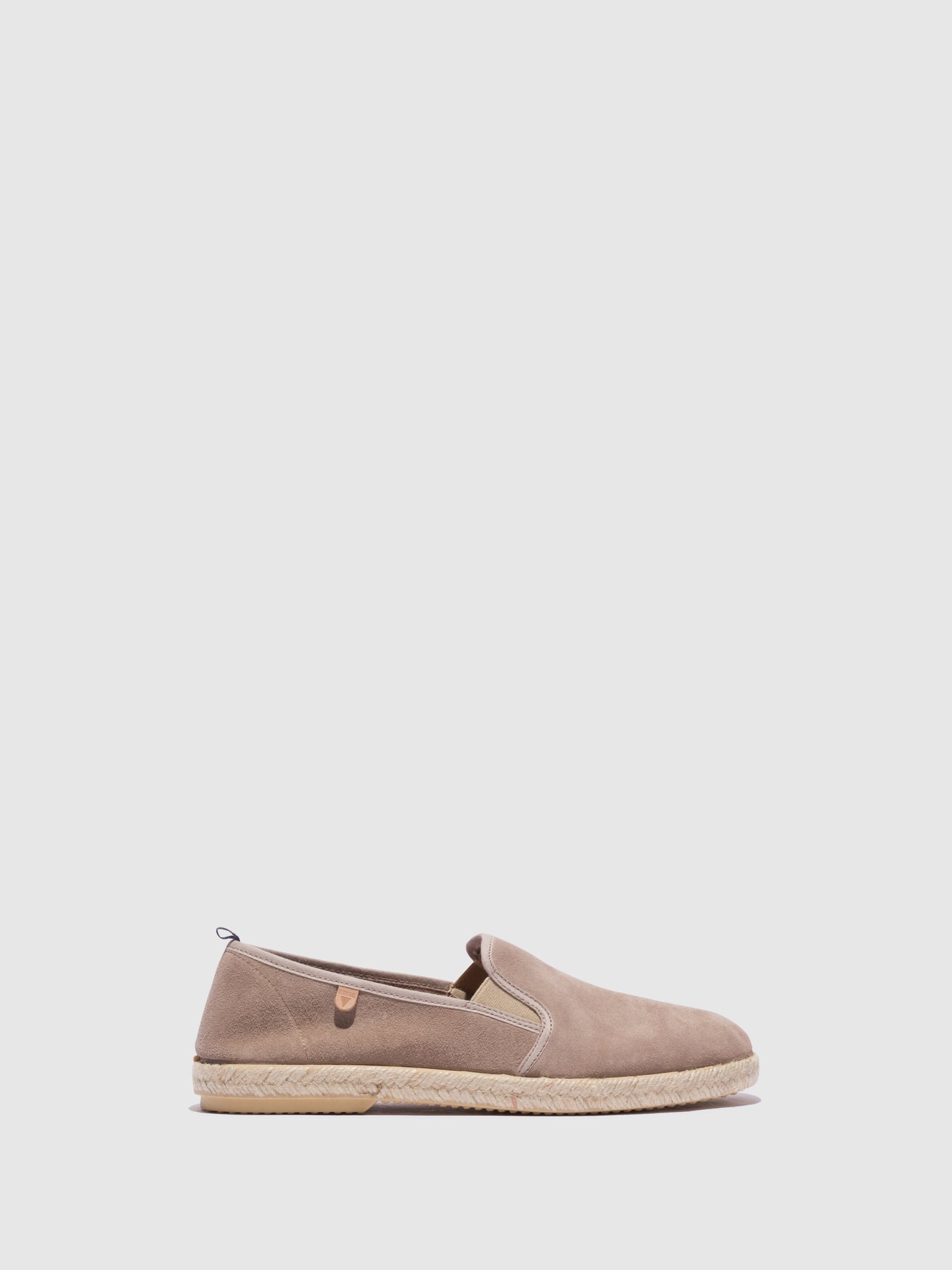 Verbenas Sapatos Loafer em Taupe