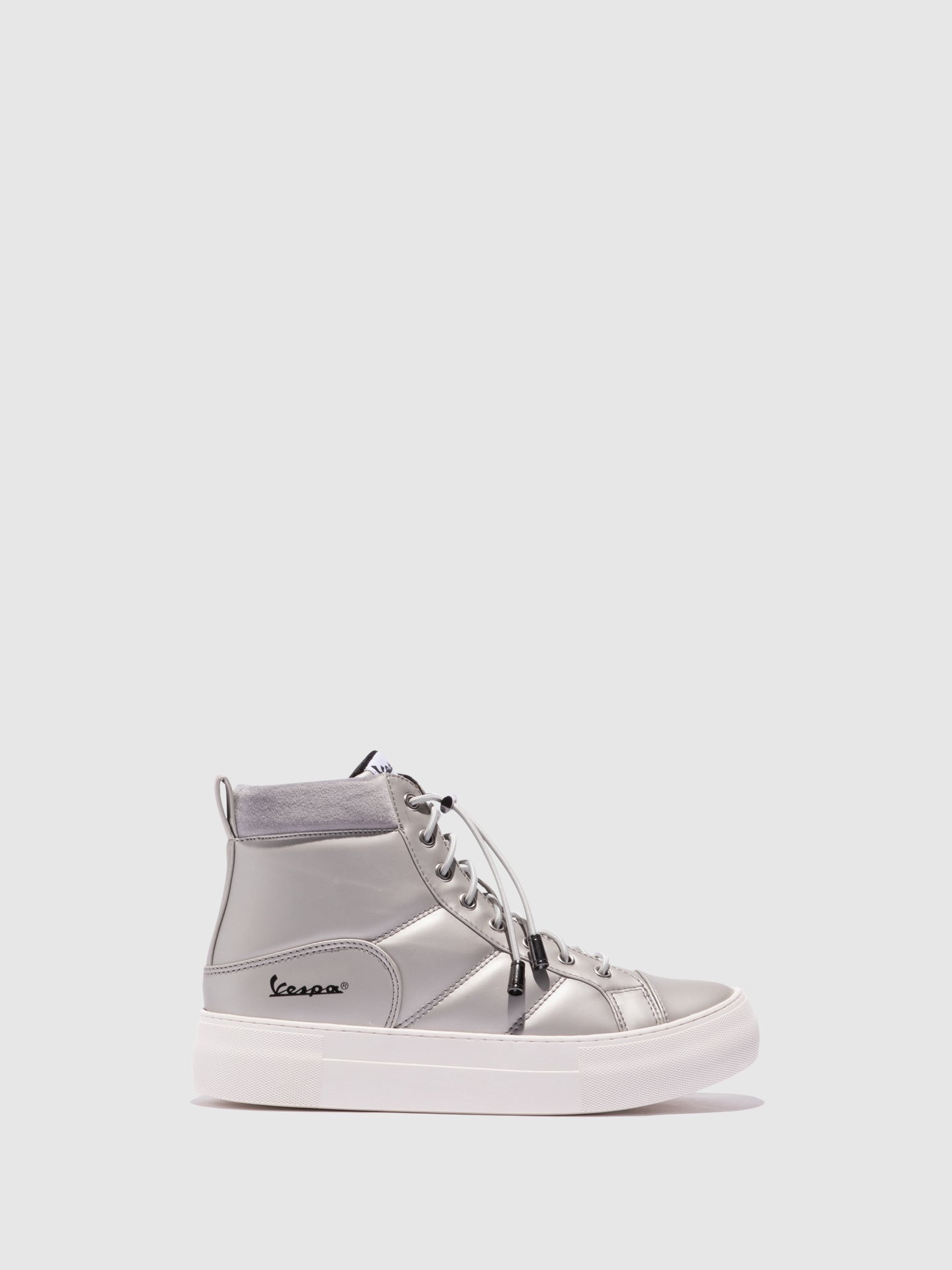 Vespa Botins com Atacadores em Prateado